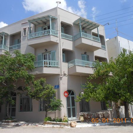 Afrodite Hotel Тинос Экстерьер фото