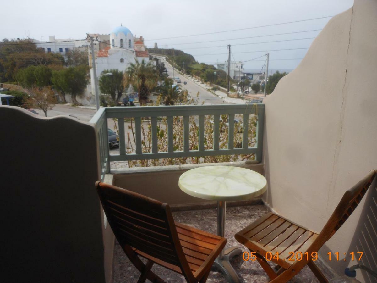 Afrodite Hotel Тинос Экстерьер фото